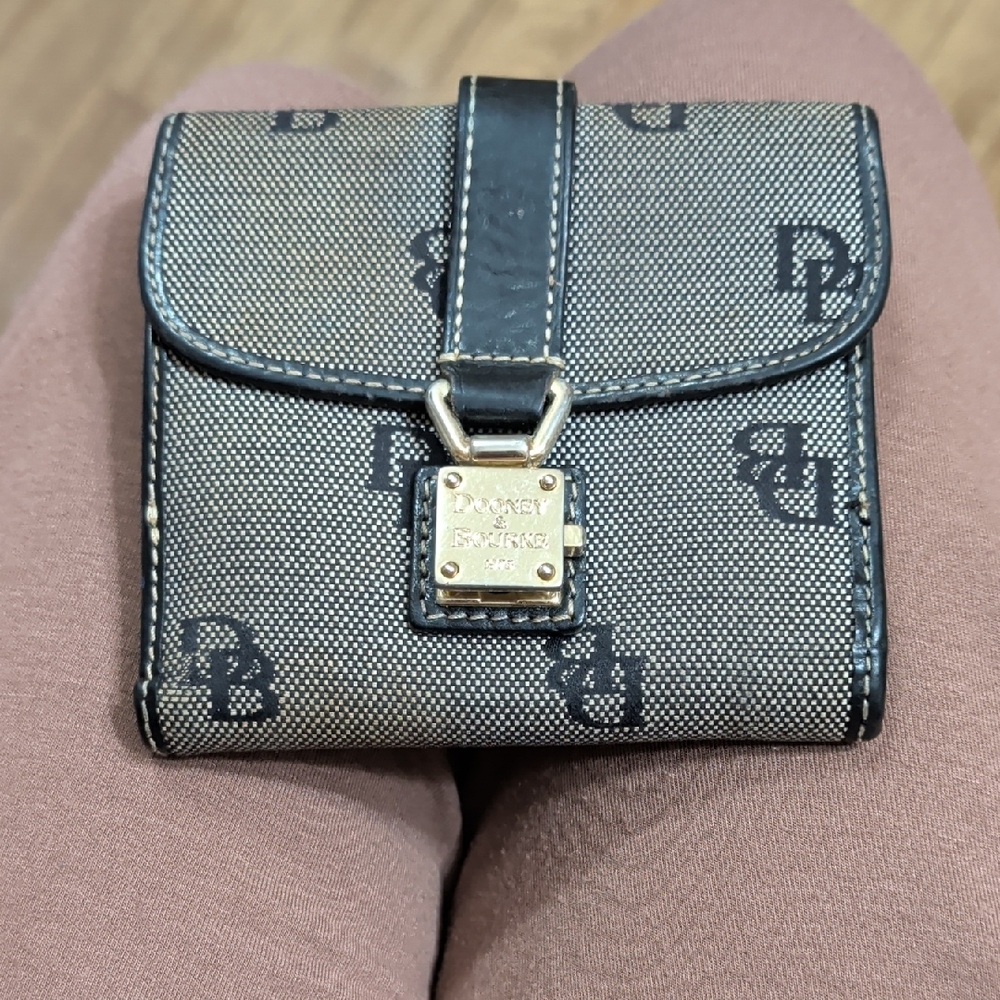 Dooney & Bourke Black and Tan Signature Logo Wallet with Gold-Tone Lock
